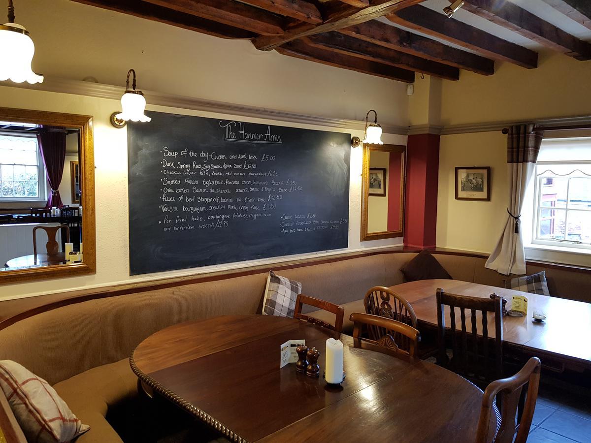 Hanmer Arms מראה חיצוני תמונה